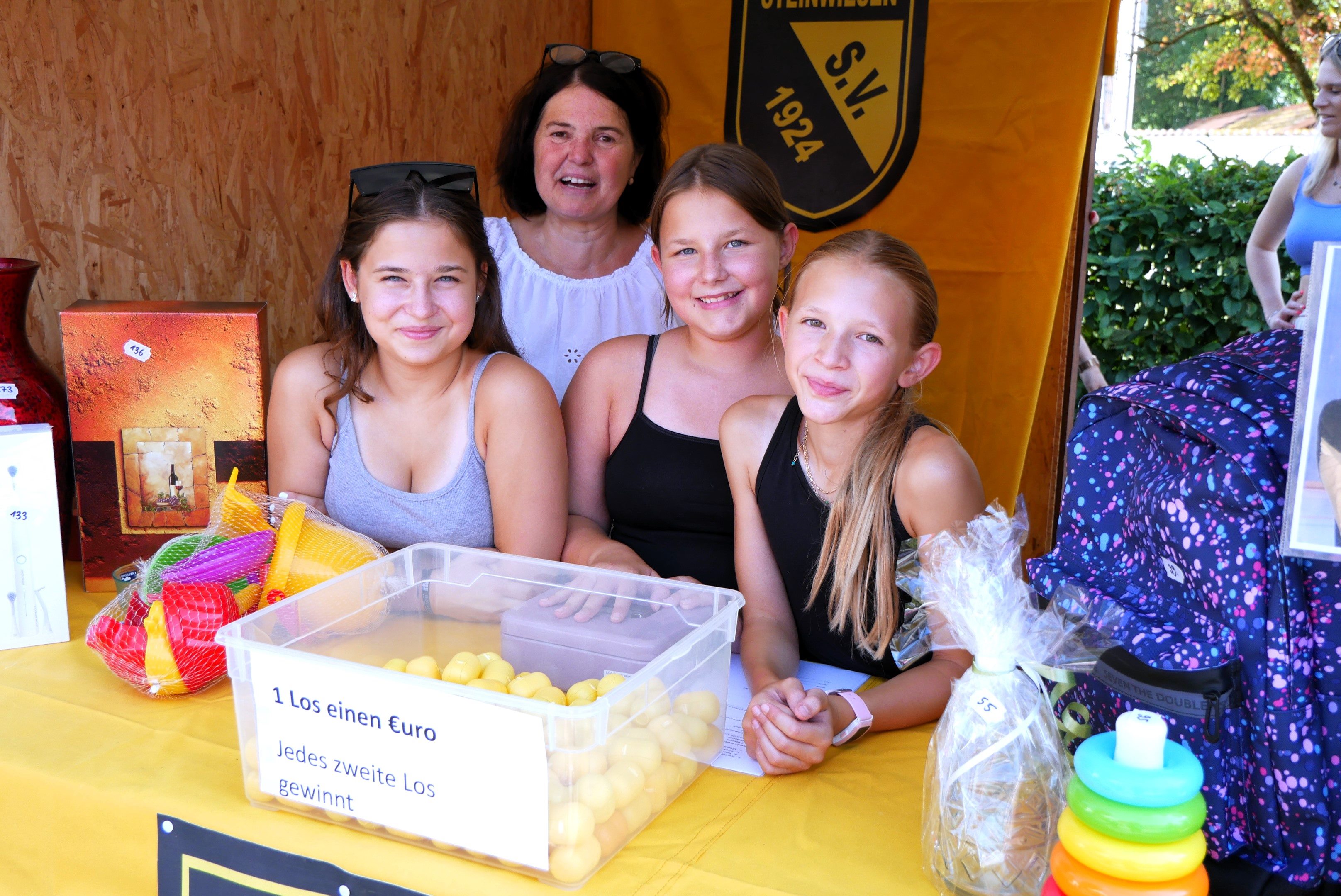 Bei der Tombola des SV Sparte Turnen gab es tolle Preise zu gewinnen.