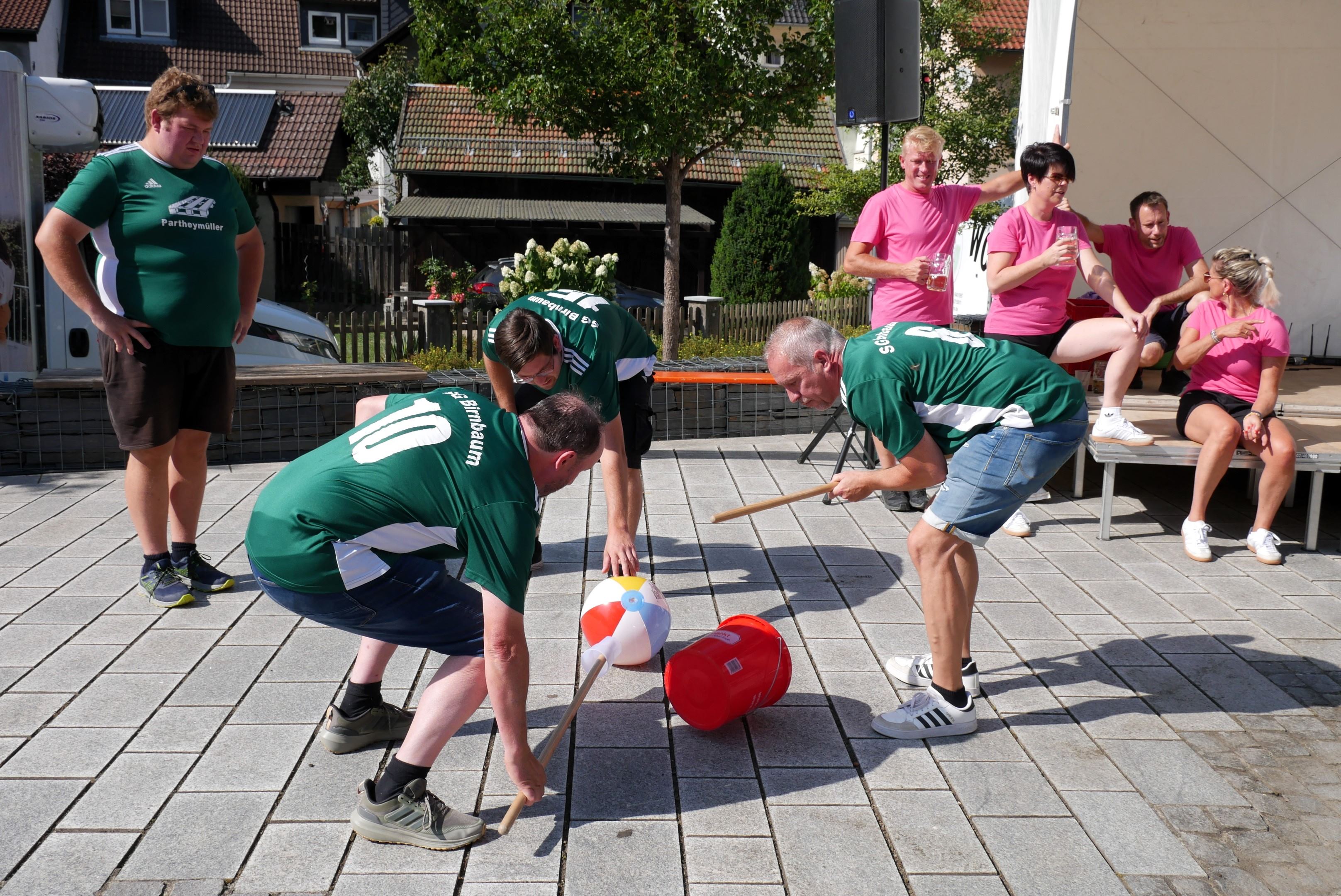 Beim Team Birnbaum, die „Berme“ fehlt noch ein wenig die Koordination.